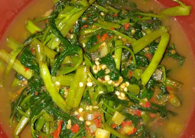 Mudah Banget Masakan Resep Tumis kangkung pedas