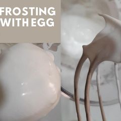 A picture of Cake cream frosting with egg whites.
