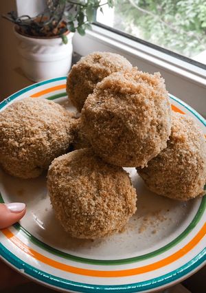 A picture of Fitness Recipes- Diet Plum Dumplings.