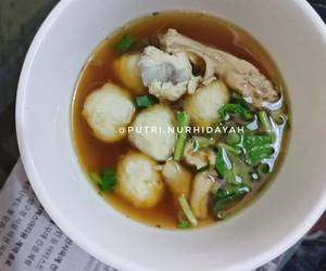 Praktis Menyajikan Kuah Bakso Ayam Enak Sempurna