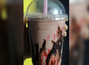 صورة لوصفة ميلك شيك فريز وشوكولا