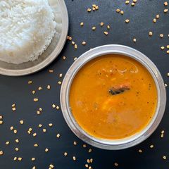 Vendhaya kulambu (Fenugreek gravy) A picture of Vendhaya kulambu (Fenugreek gravy).