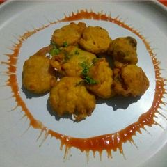 A picture of Cauliflower fritters.