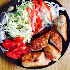 A picture of Chicken Seekh kabab.