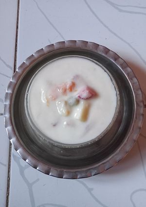 ફ્રૂટ ક્રીમ (Mix Fruit cream recipe in gujarati) રેસીપી મુખ્ય ફોટો