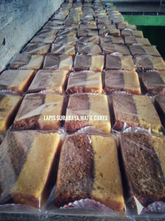Foto resep Lapis surabaya resep emak