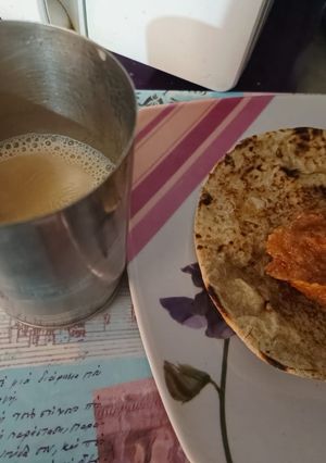A picture of Jaggery tea.