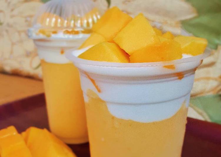 Langkah Mudah untuk Menyiapkan Mango Thai Drink (Jus Mangga Kekinian), Menggugah Selera