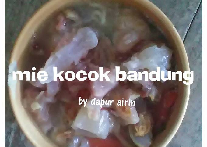 Mie kocok bandung