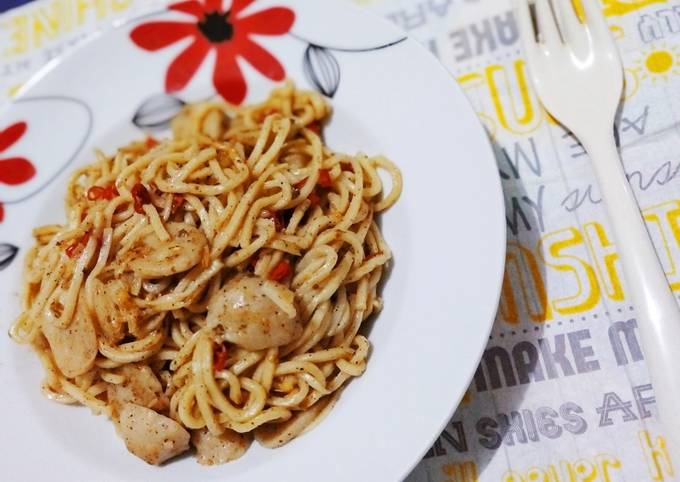 Mie Goreng Aglio Olio | Kreasi Mie Telur Atom Bulan