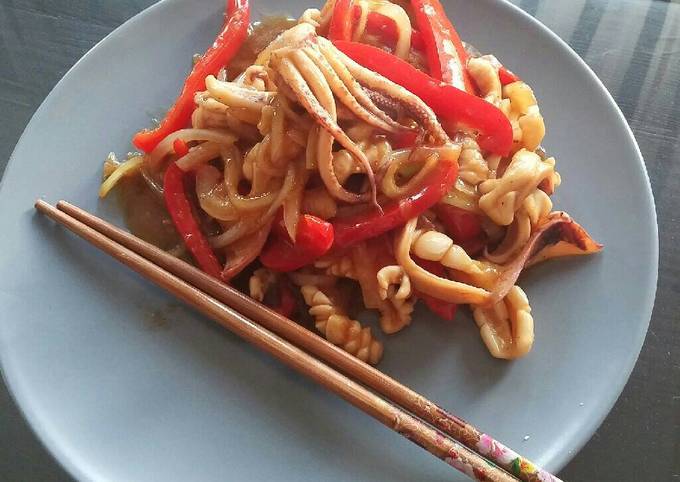 Chinese fried squid with oyster sauce