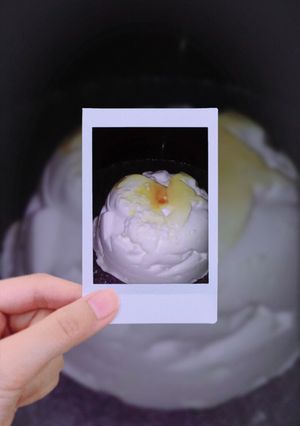 Una foto de Isla flotante en microondas 🍮