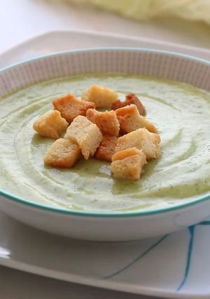 Una foto de Crema de calabacín (robot de cocina)