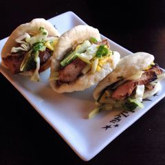 A picture of Chinese BBQ Pork 'Tacos'.