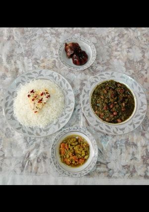 عکسی از دستور خورشت قورمه سبزی