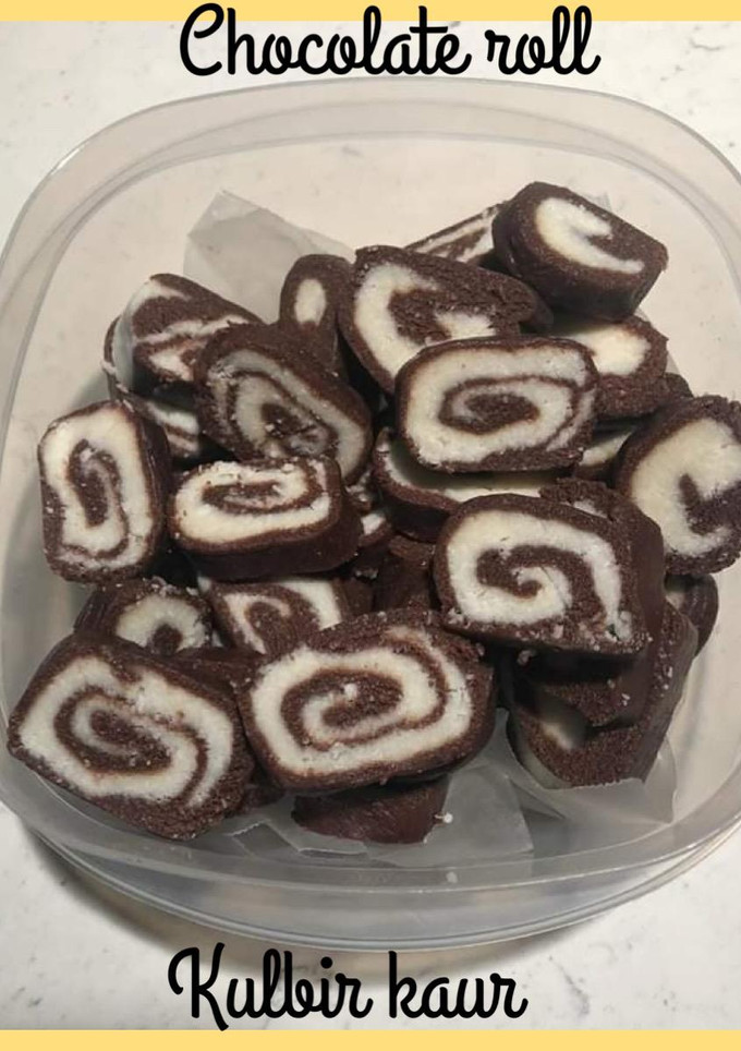 चॉकलेट रोल(chocolate rolls recipe in hindi) रेसिपी मुख्य फोटो
