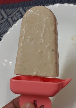 A picture of Almond Kulfi.