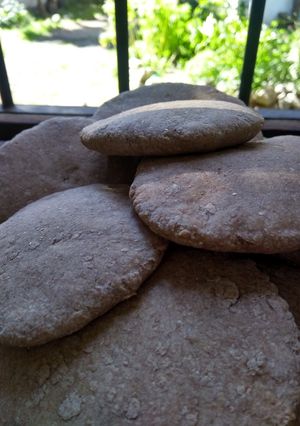 Una foto de Pan árabe integral casero