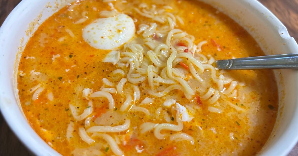 Mie Kuah Bumbu Merah