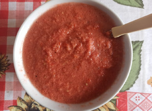 Una foto de Gazpacho, sopa fría de tomate