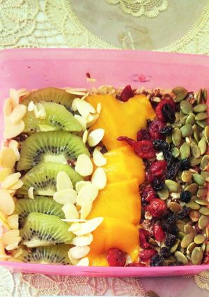 Foto resep Tropical Overnight Oats