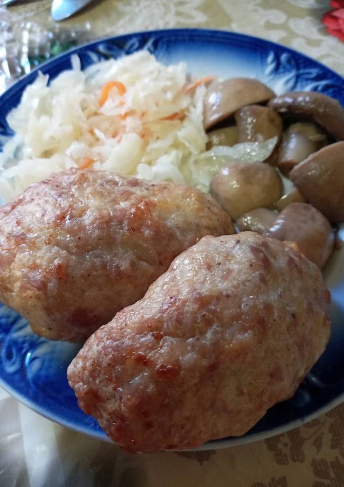 Котлетки в духовке 🍽