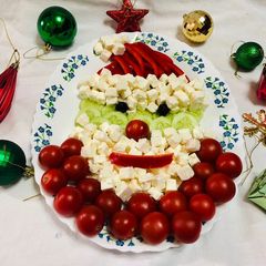Fun Santa Salad Tray A picture of Fun Santa Salad Tray.