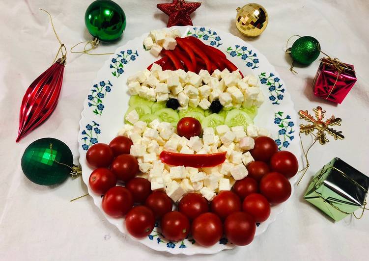 Simple Way to Make Any-night-of-the-week Fun Santa Salad Tray