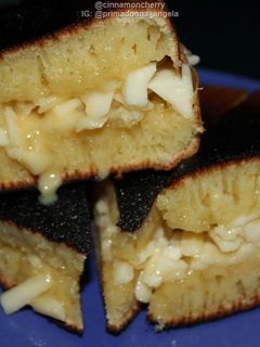 A picture of Martabak Keju (Indonesian Cheese Thick Pancake).