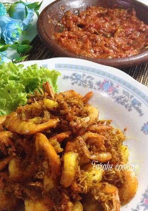 Foto resep Udang Kuning Gurih