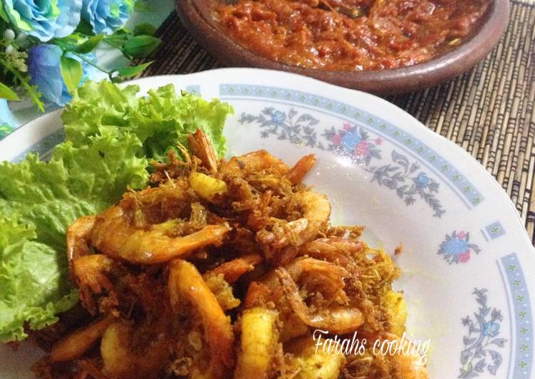 Bagaimana Menyiapkan Udang Kuning Gurih, Enak Banget