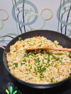 Foto resep Nasi Goreng Rumahan (nasgor bawang putih kemiri)