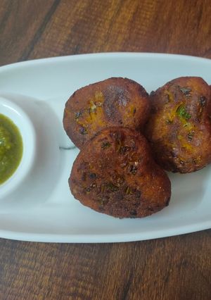 A picture of Bread cutlets.