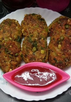 স্প্রাউটস কাটলেট (sprouts cutlet recipe in Bengali) রেসিপির প্রধান ছবি
