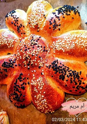 صورة لوصفة خبز الوردة بالفرينة