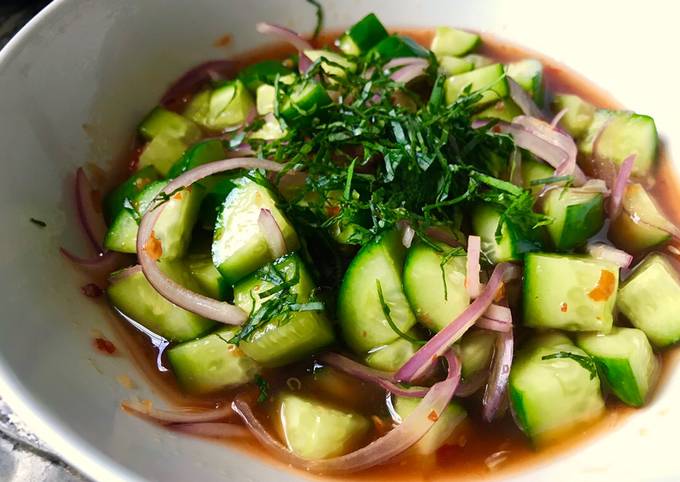 Recipe of Favorite Thai Sweet Chili Sauce Cucumber Salad