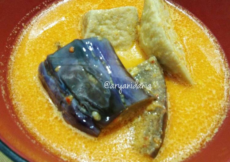 Resep 15. Gulai terong dan tahu | Cara Masak 15. Gulai terong dan tahu Yang Enak dan Simpel