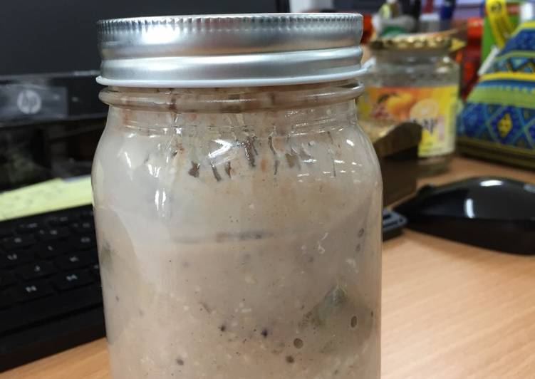 Bagaimana Menyiapkan Overnight Oats with Apple 🍎 and Kiwi 🥝, Lezat