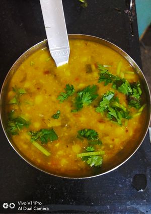 A picture of Mix dal with palak.