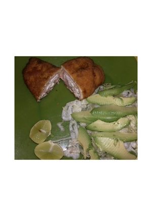 Una foto de Pechuga rellena frita