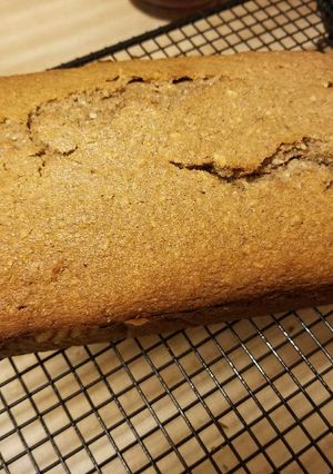 A picture of Honey and Nut Gingerbread from Good Housekeeping's Book of Menus.