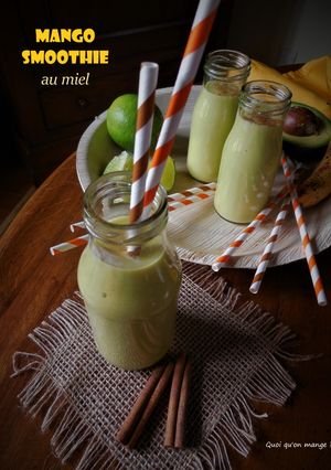 Une photo de Mango smoothie parfumé au miel
