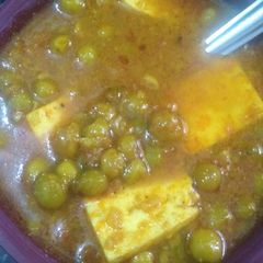 A picture of Mutter paneer.