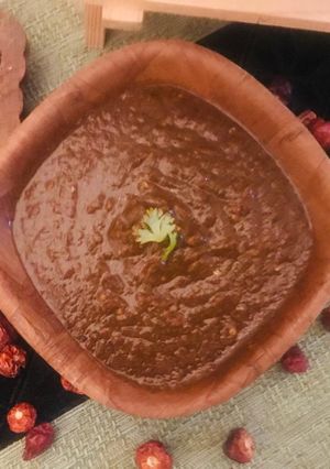 A picture of Imli or lal mirch ki chutney.