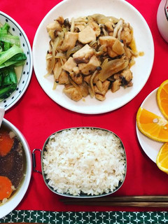 方便的便當菜~x.o.醬炒雞丁 的食譜成品照片