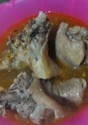A picture of Chicken peppersoup.