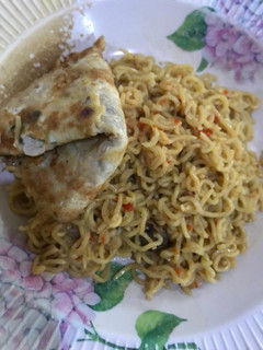 Indomie da kwai ainihin hoton girkin
