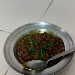 A picture of Chana masala.