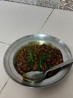 A picture of Chana masala.