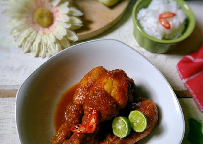 Semur pedas paha ayam